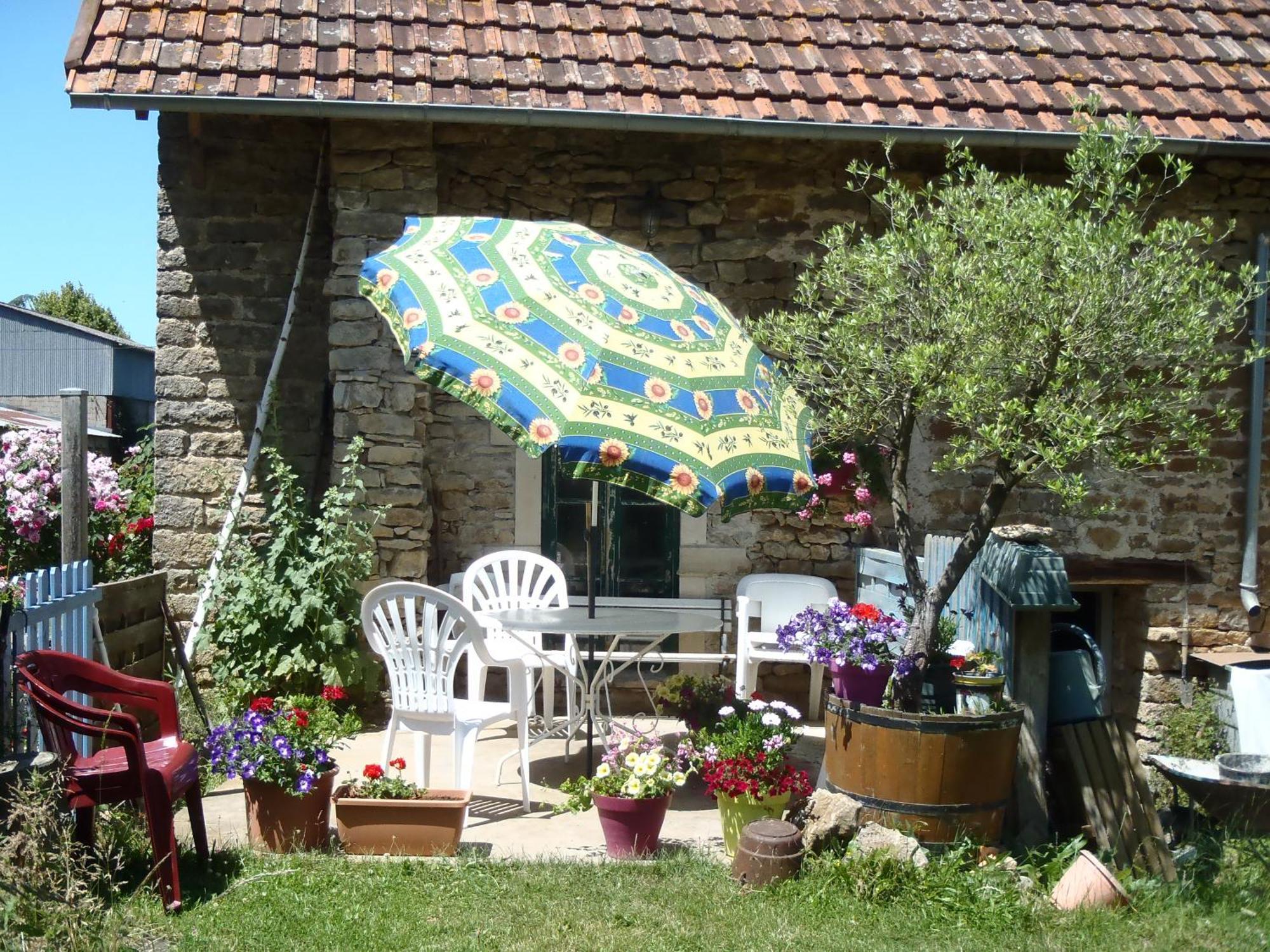 La Maison Du Gue Ecutigny Exterior photo